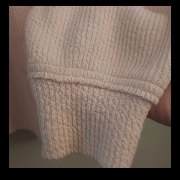 AERIE Wonder Texture V-Neck Pullover Oversized Sweatshirt In Light Pink - Picture 7 of 13